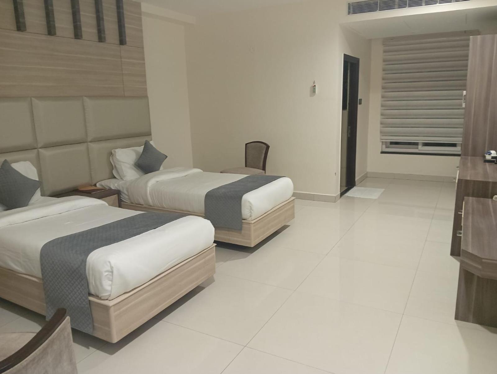 Pt Moolraj Residency Otel Una  Dış mekan fotoğraf